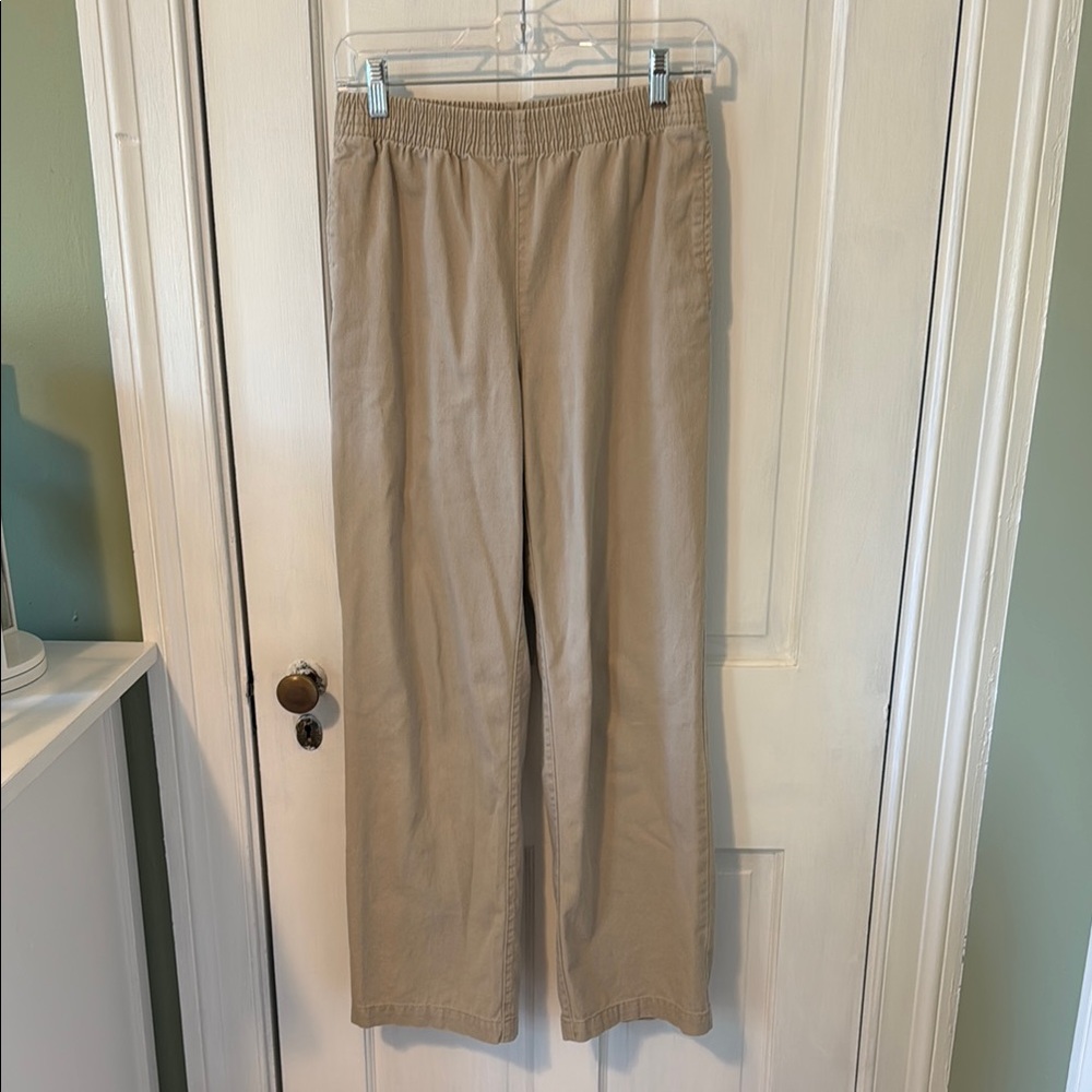 Aritzia - TNA Tan Chinos Relaxed Fit Lightweight
